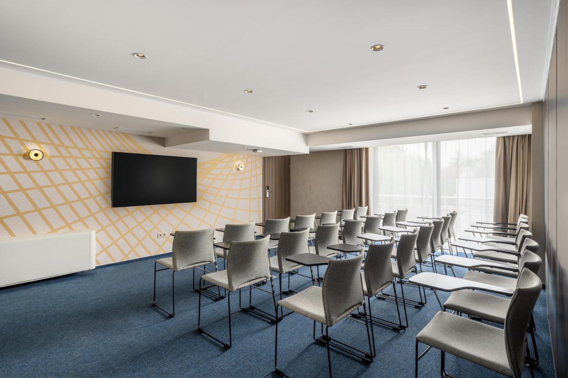 באלאטונקנשה Kenese Bay Garden Resort & Conference מראה חיצוני תמונה
